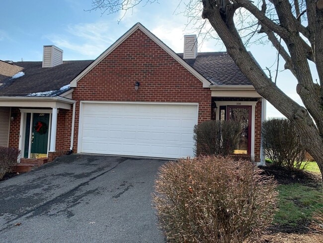 Building Photo - 330 Pin Oak Dr NW