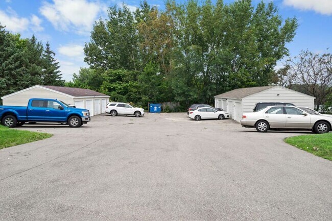 Building Photo - 16953 Garcia Wy