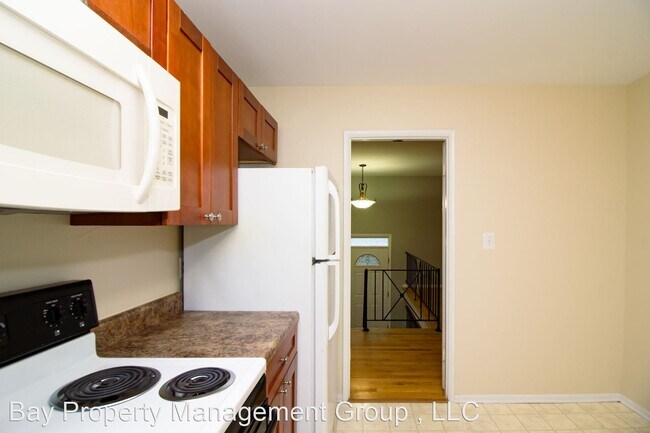 Building Photo - 3 br, 1.5 bath House - 609 Lacewood Drive
