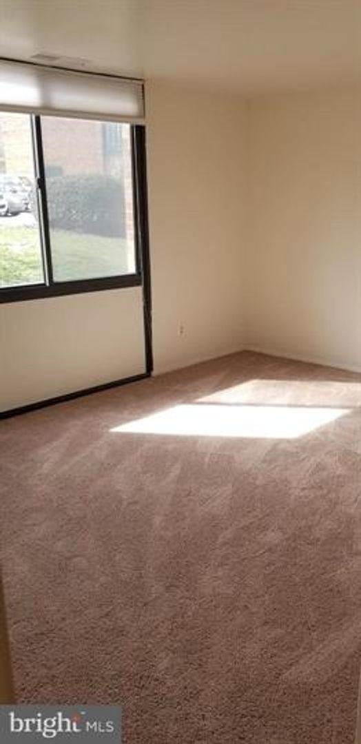 Building Photo - Great Location and Much More!