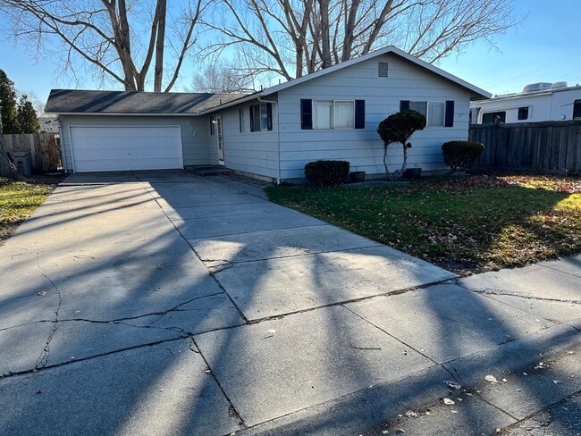 Primary Photo - 507 Tindall Ave
