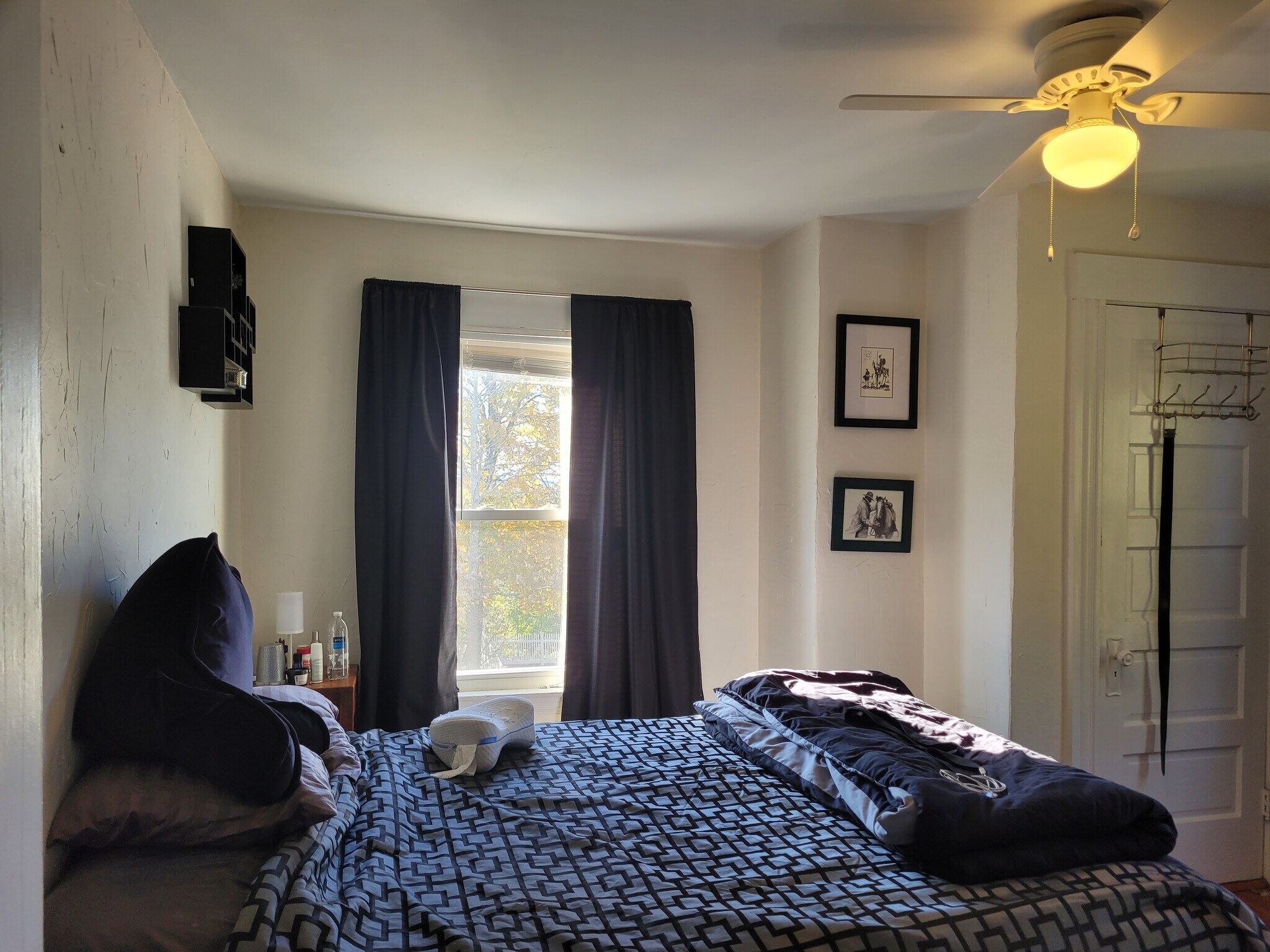 bedroom - 23 Desmond Rd