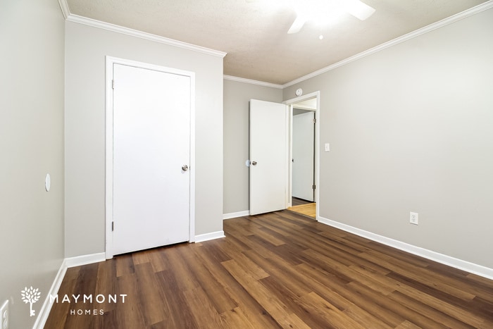 Building Photo - 402 Roosevelt Dr