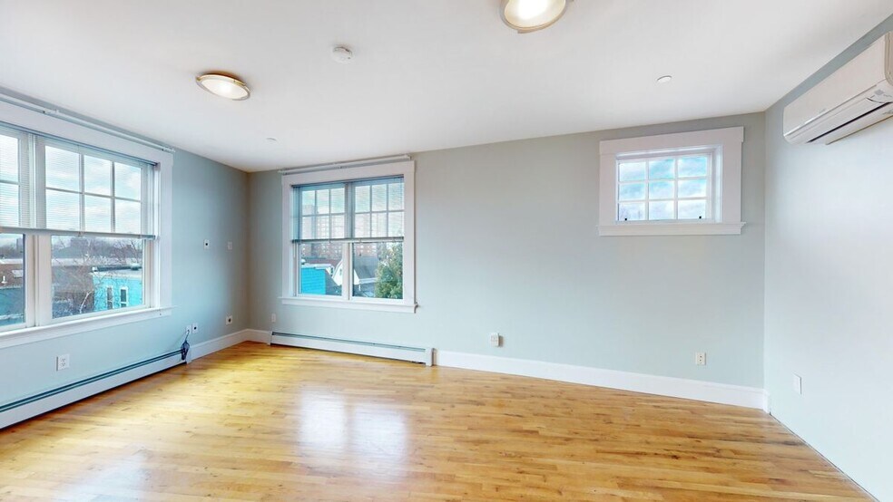 Building Photo - 432 Norfolk St