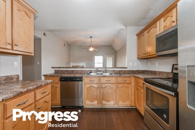 Building Photo - 9882 Wynngate Dr