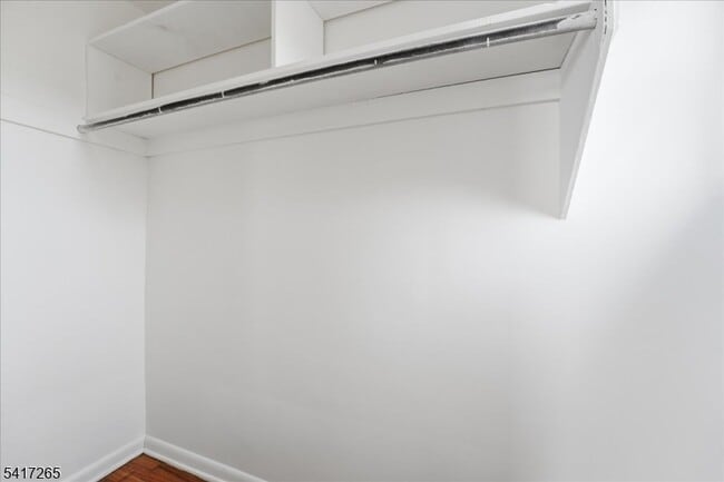 Building Photo - 240 Watchung Ave