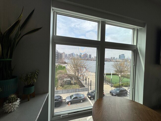 Building Photo - 1 Lisbon St