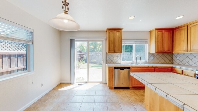 Building Photo - Charming 3-Bedroom Home in Rincon Valley’s...