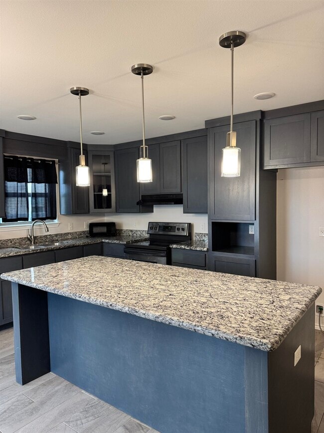 Building Photo - 3606 Octavia Dr