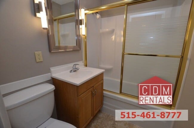 Building Photo - Ideally Located Ranch Home!