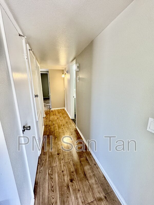 Building Photo - 1265 N Granite Reef Rd