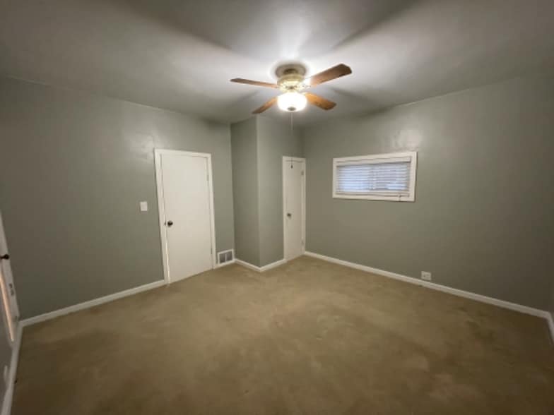 Building Photo - 66 Birch Rd