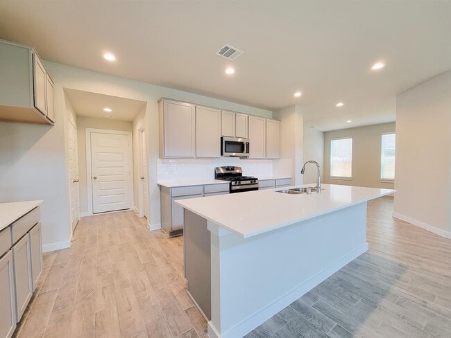 Building Photo - 15131 Timberson Rdg Ln