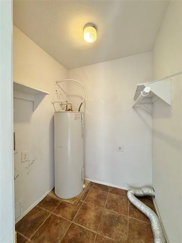 Building Photo - 1146 Meadow Creek Dr