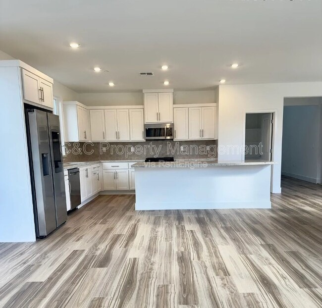 Building Photo - 2782 Old Larks Ln