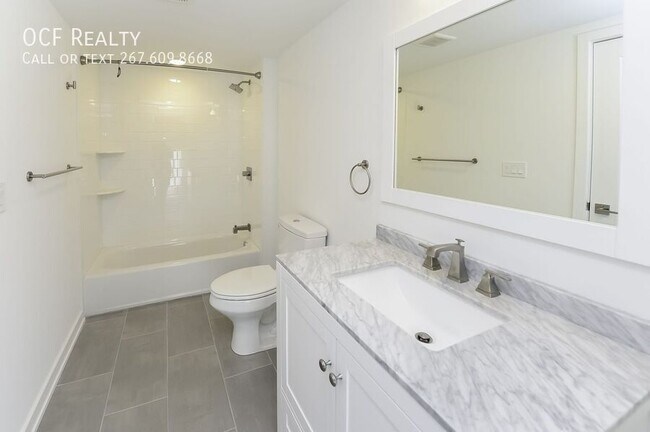 Building Photo - 726 N 19th St