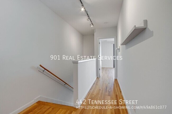 Building Photo - 442 Tennessee St