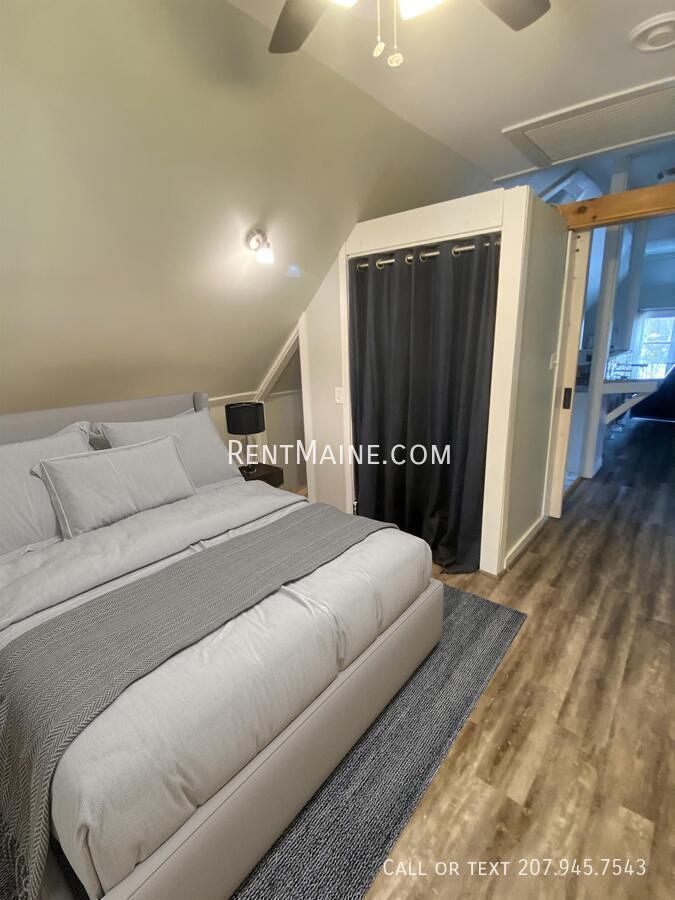 Building Photo - 94 Otis St