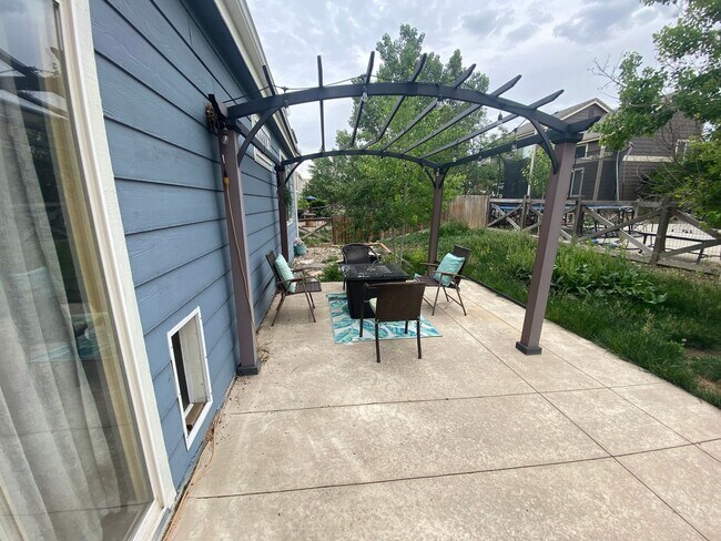 Building Photo - Beautiful 3 bedroom 2 Bath Home in South Brighton Area