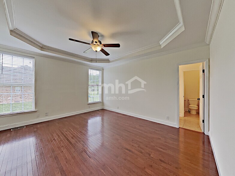 Building Photo - 312 Madrid Dr