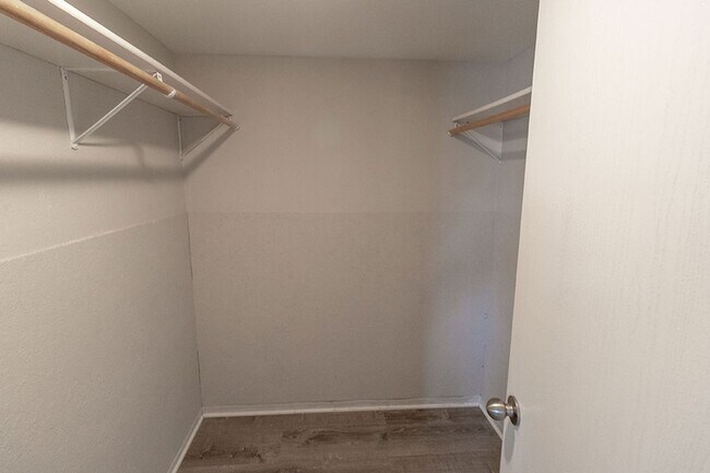 Building Photo - 5209-5211 Currituck Lane