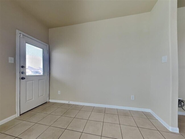 Building Photo - 24819 Alberti Sonata Dr