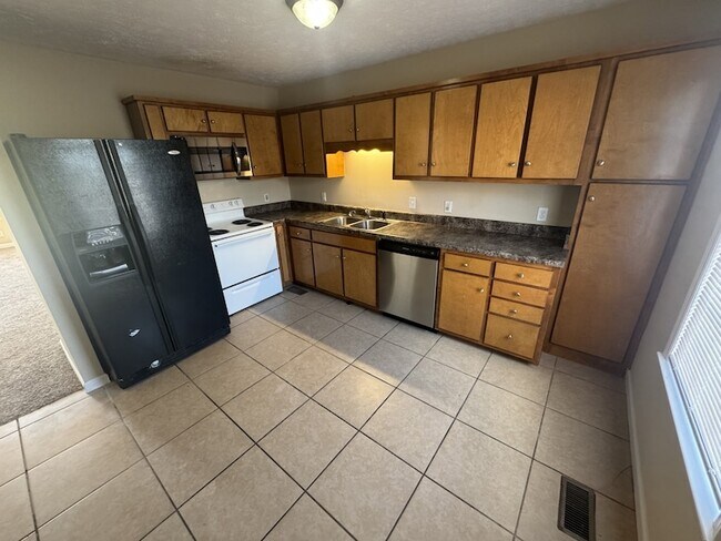 Building Photo - 814 Sevier St