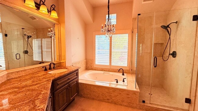 Building Photo - Gorgeous Two (2) Suites--- Executive Style 2BD/2.5BA + Loft, Two-Story TH at The Lake at Canyon L...