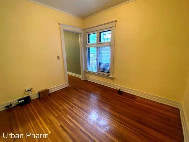 Building Photo - 201 Morris Ave SE