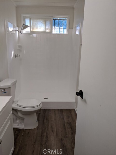 Building Photo - 3209 W 110th St