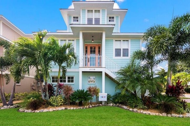Building Photo - 4808 Gulf Dr