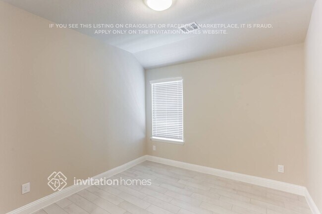 Building Photo - 701 Rain Barrel Pl