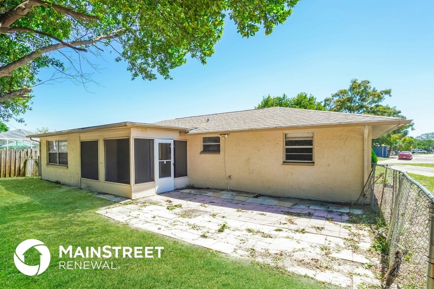 Building Photo - 6503 Ridge Crest Dr