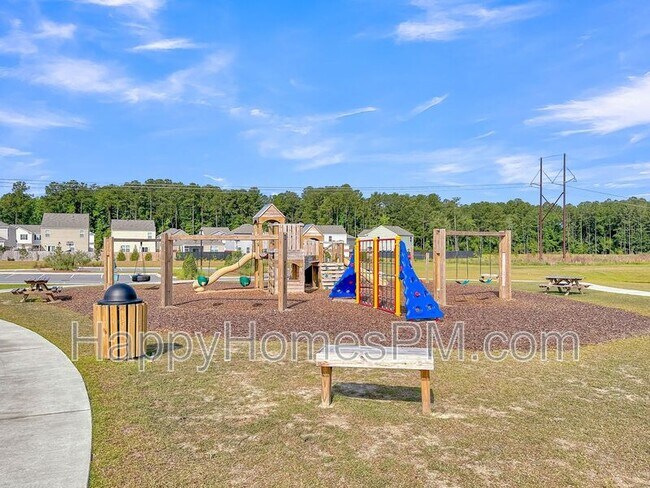 Building Photo - 303 Black Birch Dr