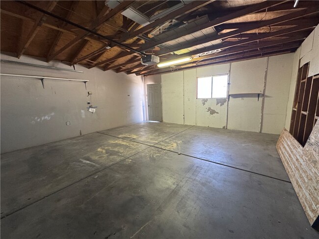 Building Photo - 4479 Lynda Cir