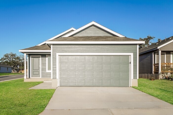 Primary Photo - 10203 Bridgton Mill