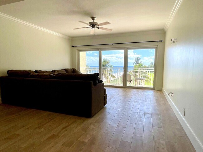 Building Photo - 310 S Ocean Blvd