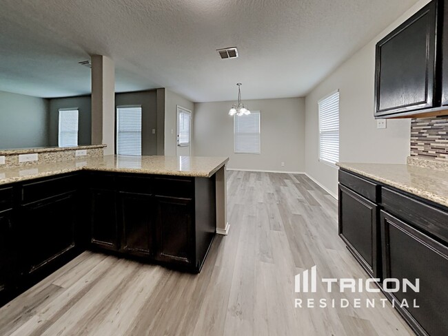 Building Photo - 6831 Freedom Ridge