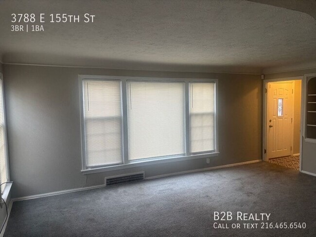 Building Photo - 3788 E 155th St