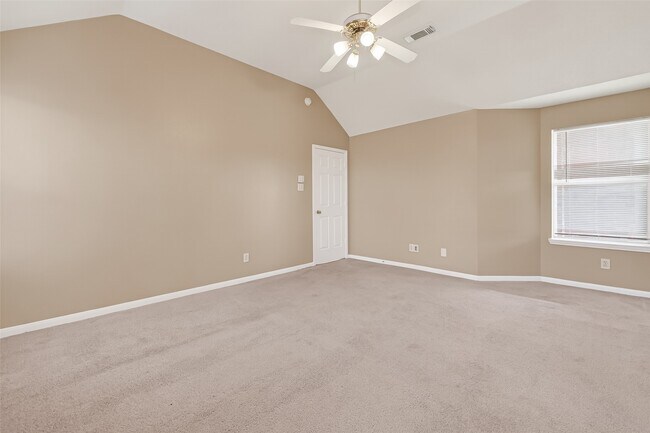 Building Photo - 18727 Forest Deer Rd