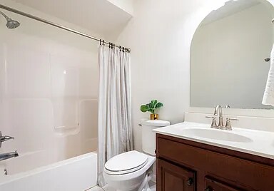 Building Photo - 532 E Saint Catherine St