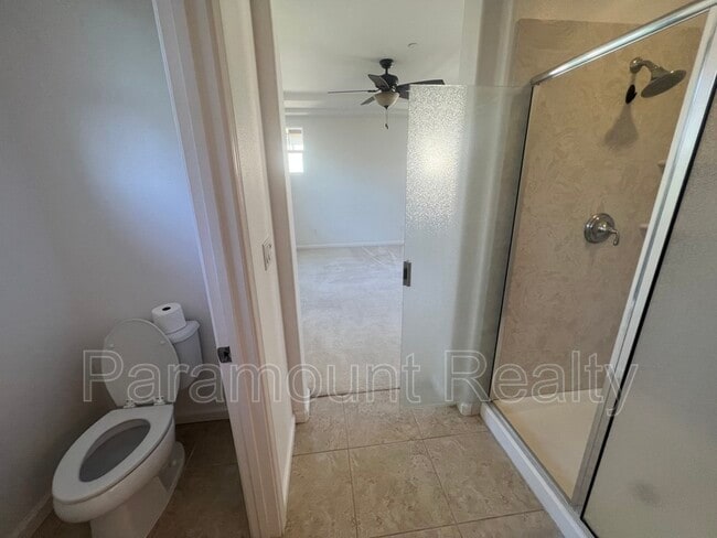 Building Photo - 4311 Gardenia St