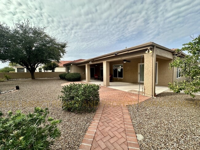 Building Photo - 64427 E Rolling Rock Ct