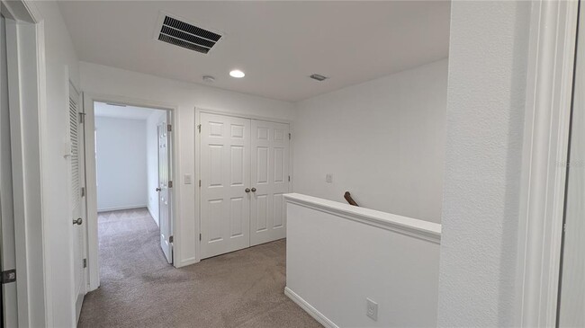 Building Photo - 7046 Grand Elm Dr
