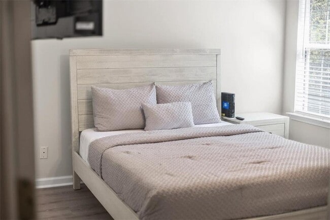 Building Photo - 4266 Cabretta Dr