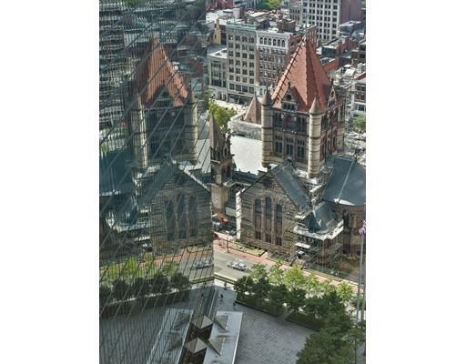 Building Photo - 400 Stuart St