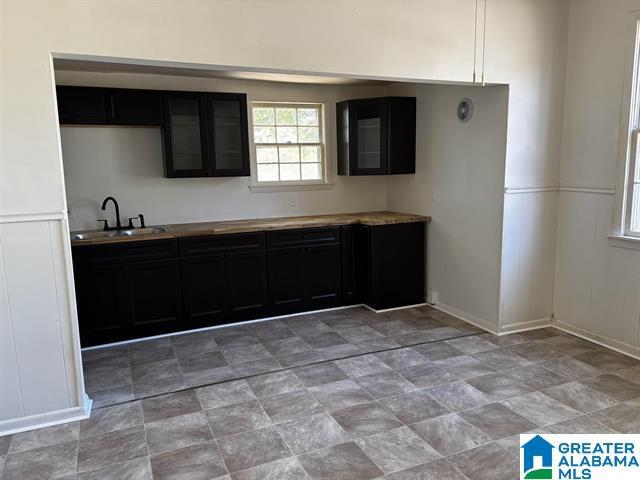 Building Photo - 244 Fairfax Ave