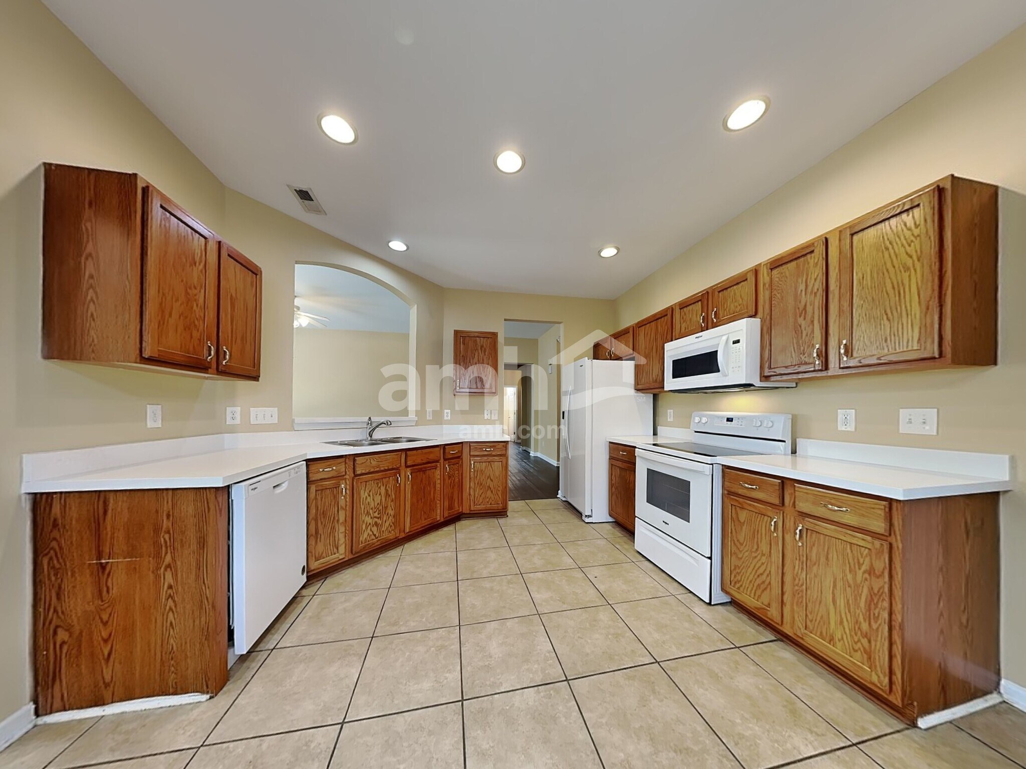 Building Photo - 4149 Shadetree Dr