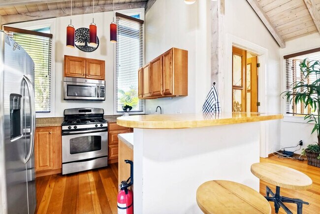 Building Photo - 1445-47 Neptune Ave