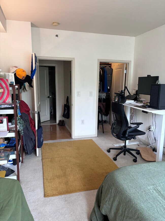 Building Photo - 15 Freedomway